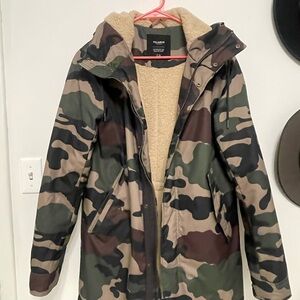 Pull&Bear Camouflage Jacket with Sherpa Lining